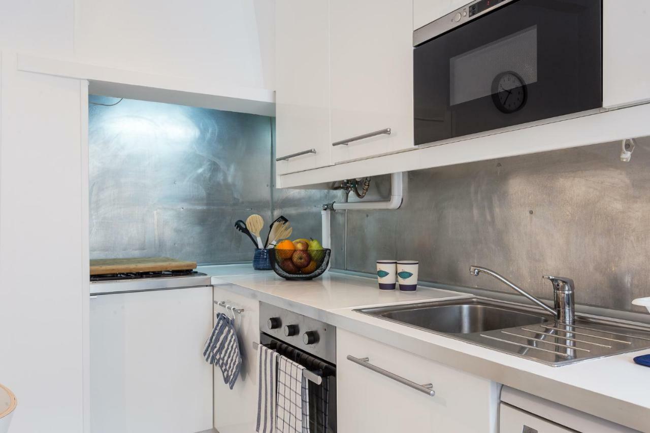 Three Bedroom Apartment In Historical Centre -Bairro Alto Lissabon Exterior foto