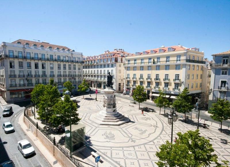 Three Bedroom Apartment In Historical Centre -Bairro Alto Lissabon Exterior foto